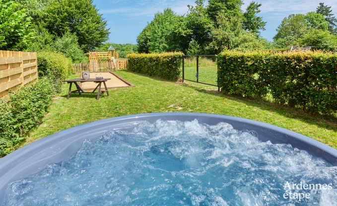 Charming holiday home for 8 people in Florenville with 4 bedrooms, wellness and play tower on the Semois