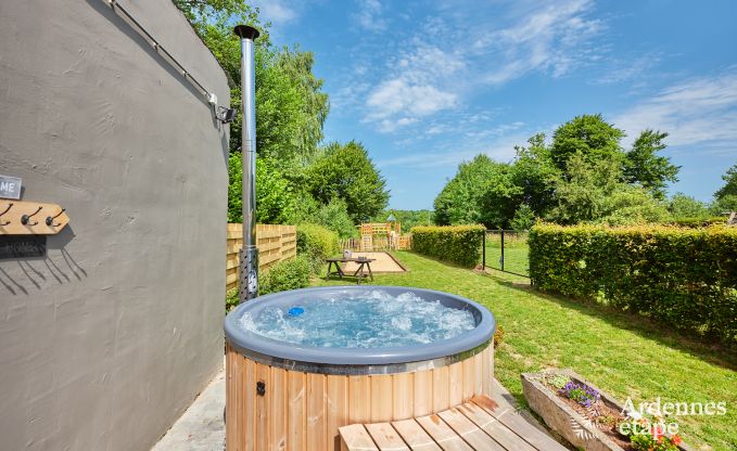 Charming holiday home for 8 people in Florenville with 4 bedrooms, wellness and play tower on the Semois