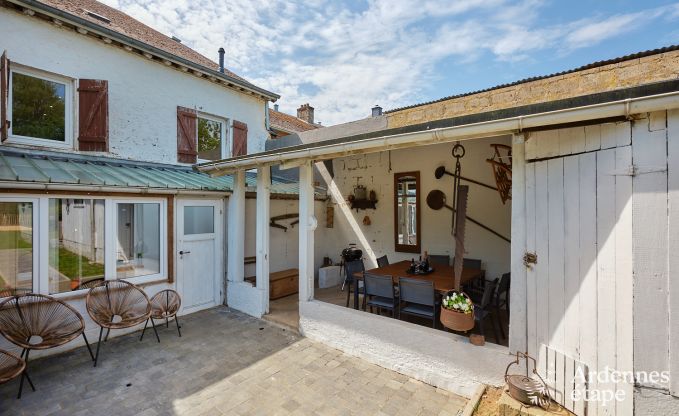 Charming holiday home for 8 people in Florenville with 4 bedrooms, wellness and play tower on the Semois