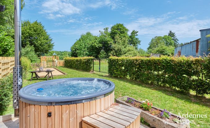 Charming holiday home for 8 people in Florenville with 4 bedrooms, wellness and play tower on the Semois