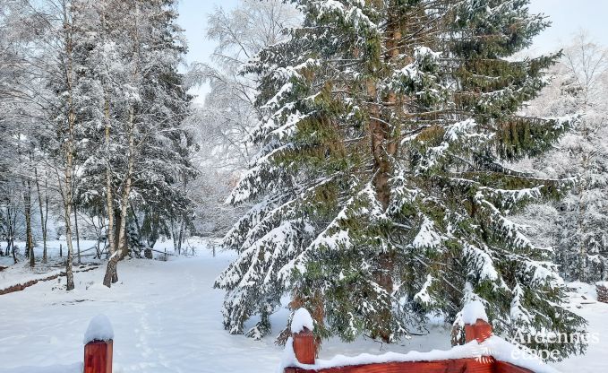 Romantic getaway in the Ardennes: Unusual house in Francorchamps for 2 people, guaranteed nature immersion