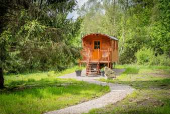 Unusual holiday home for 2 in Francorchamps - Romantic stay in the heart of nature in the Ardennes