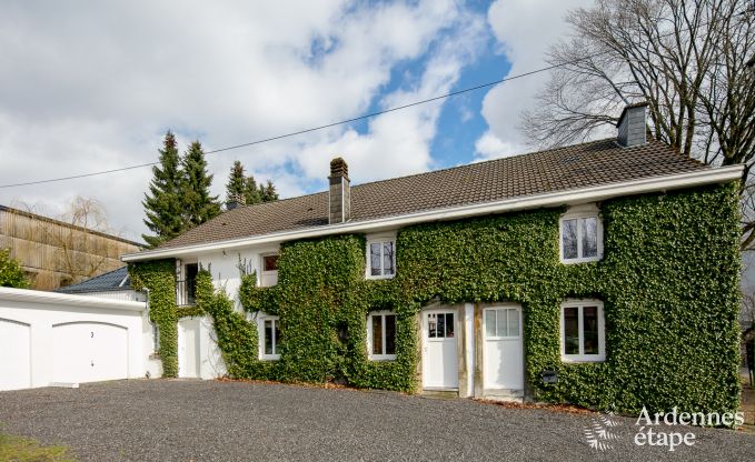 Holiday cottage in Francorchamps for 15 persons in the Ardennes