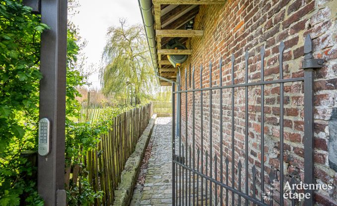 Apartment in Frasnes-lez-Anvaing for 4/5 persons