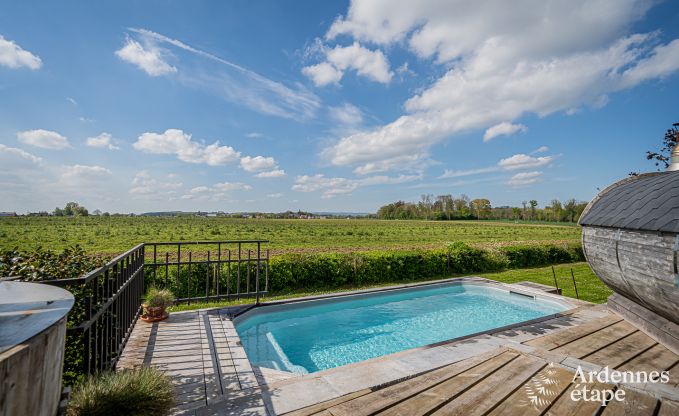 Apartment in Frasnes-lez-Anvaing for 4/5 persons