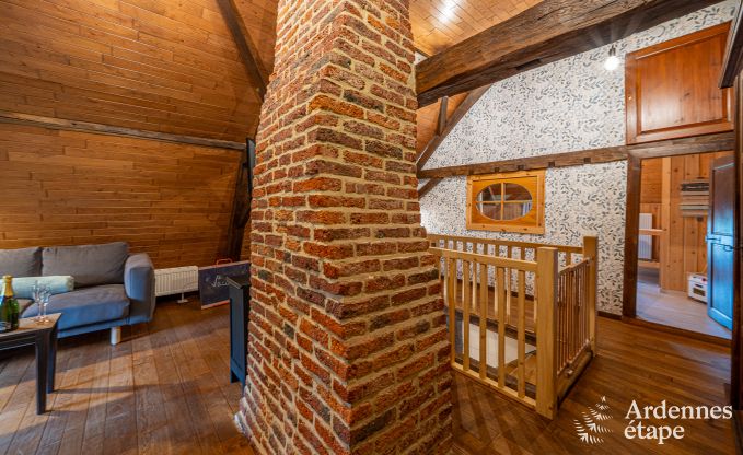 Charming farmhouse in Froidchapelle with 2 bedrooms and private garden