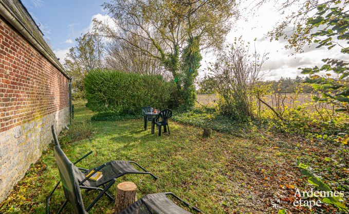 Charming farmhouse in Froidchapelle with 2 bedrooms and private garden