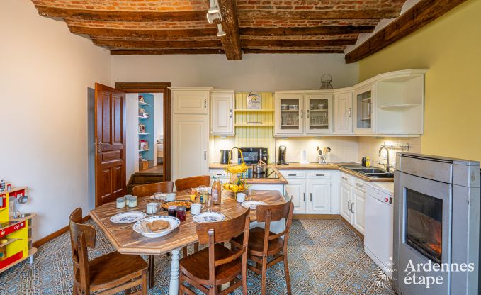 Authentic farmhouse with 3 bedrooms and private garden in a nature park between Sambre and Meuse