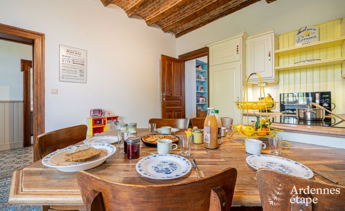 Authentic farmhouse with 3 bedrooms and private garden in a nature park between Sambre and Meuse