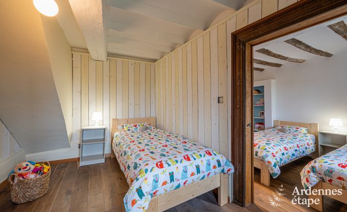 Authentic farmhouse with 3 bedrooms and private garden in a nature park between Sambre and Meuse