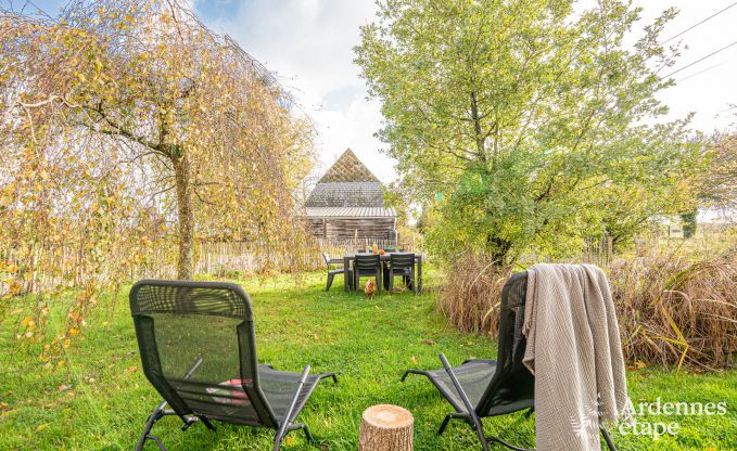 Authentic farmhouse with 3 bedrooms and private garden in a nature park between Sambre and Meuse