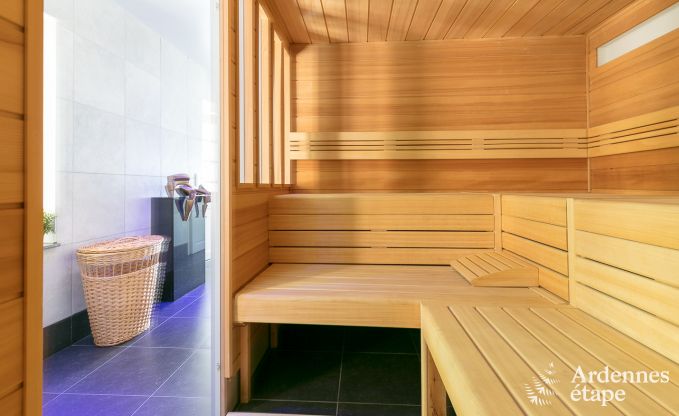 Luxury villa in Gedinne for 18 persons in the Ardennes