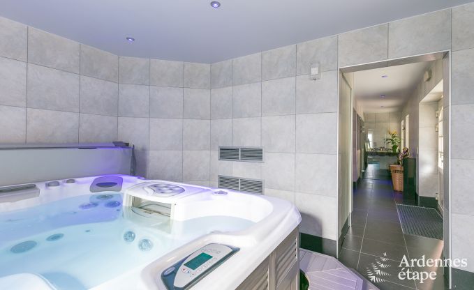 Luxury villa in Gedinne for 18 persons in the Ardennes