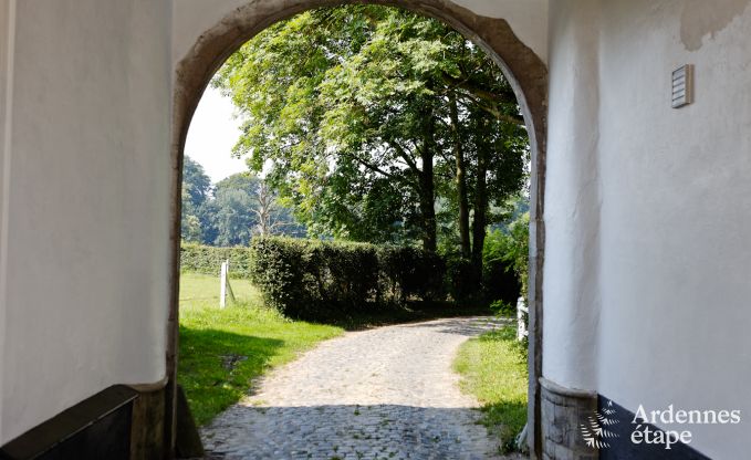 Charming holiday house in a castle annex to rent in Gembloux