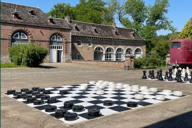 Castle annex in Gembloux for 18 persons