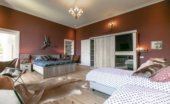 Castle in Gesves for 40 persons in the Ardennes