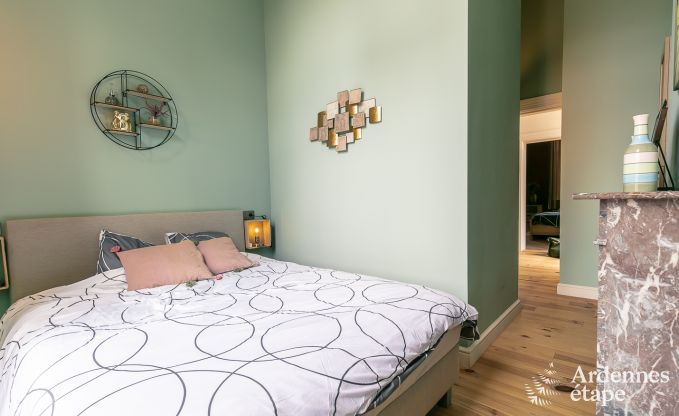 Castle in Gesves for 40 persons in the Ardennes