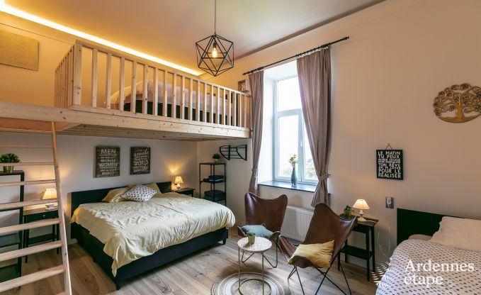 Castle in Gesves for 40 persons in the Ardennes