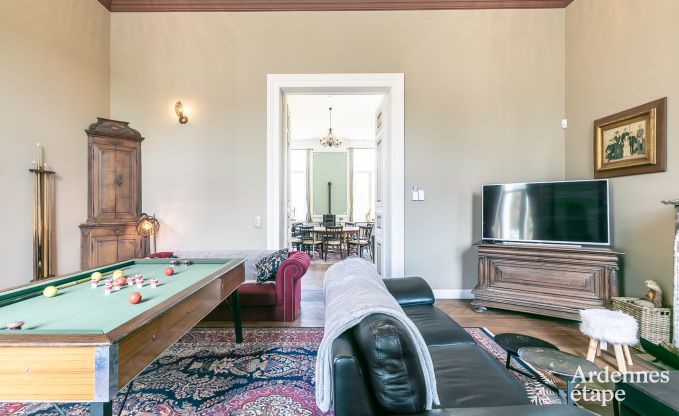 Castle in Gesves for 40 persons in the Ardennes