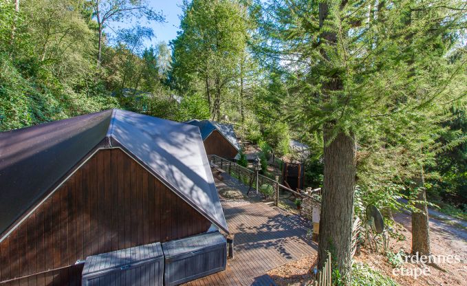 Small unusual lodging in Gesves for a stay in nature