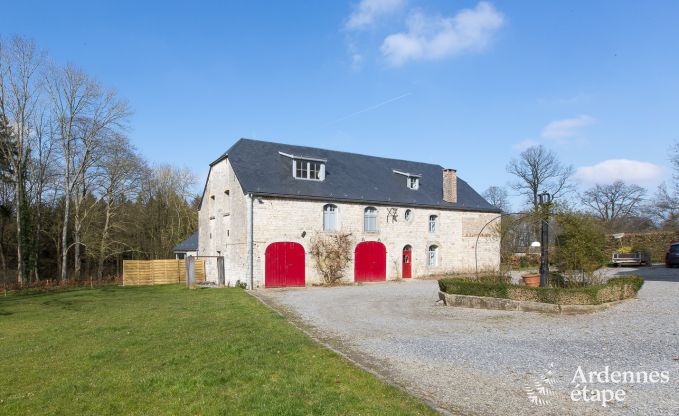 Charming holiday cottage to rent for 8 p. in the Ardennes (Gesves)