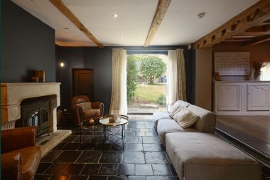 Luxury villa in Gesves for 13/14 persons in the Ardennes