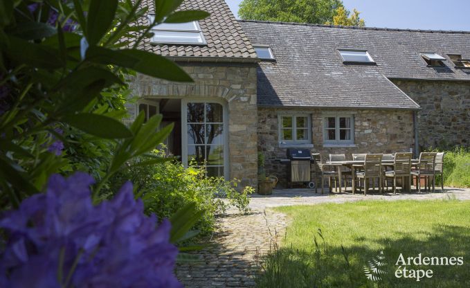 Luxury villa in Gesves for 13/14 persons in the Ardennes