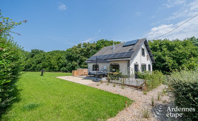 Holiday home Gesves for 6 people with 3 bedrooms and 3 bathrooms, hot tub, petanque 