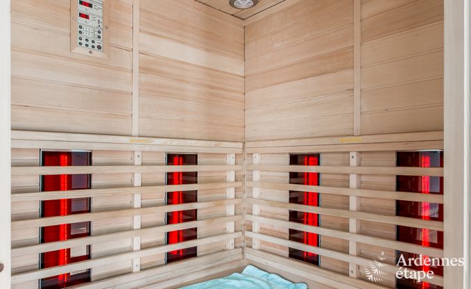 Holiday cottage in Gesves for 15 persons in the Ardennes