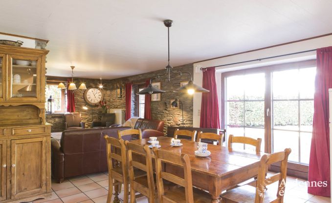 Luxury holiday home with wellness and swimming pool for 8 people between Gouvy and Houffalize