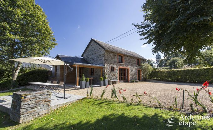 Luxury holiday home with wellness and swimming pool for 8 people between Gouvy and Houffalize