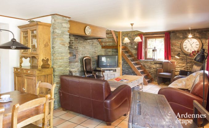 Luxury holiday home with wellness and swimming pool for 8 people between Gouvy and Houffalize