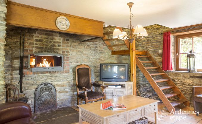 Luxury holiday home with wellness and swimming pool for 8 people between Gouvy and Houffalize