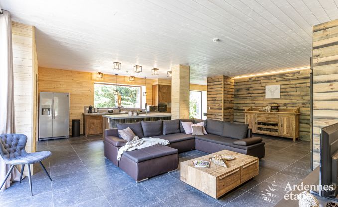 Deluxe large-capacity villa with wellness facilities for 15 persons in Gouvy (Ardennes)