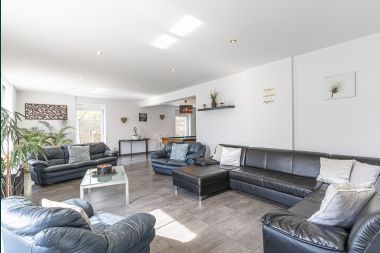 Holiday cottage close to Bouillon for 8/9 persons in the Ardennes