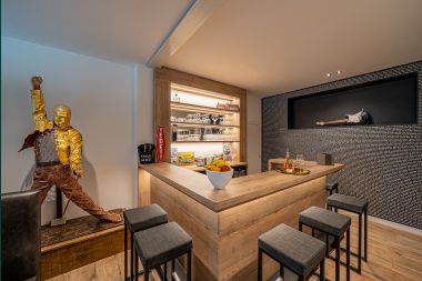 Luxury villa in Hamoir for 28 persons in the Ardennes