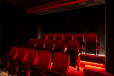 Luxury villa in Hamoir for 28 persons in the Ardennes