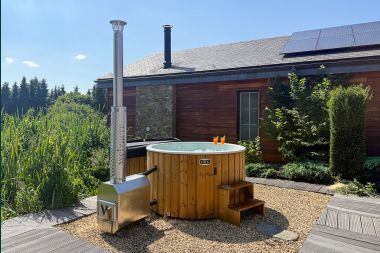 Luxury holiday home in Hamois for 8 people with swimming pool and private garden in the Ardennes