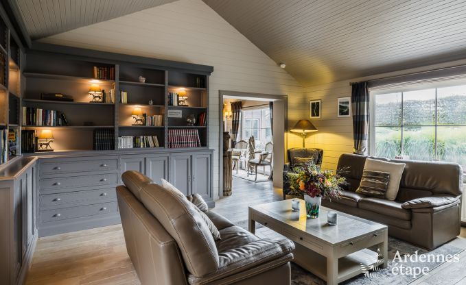 Spacious holiday home for 12 people with swimming pool and private garden in Hamois, Ardennes