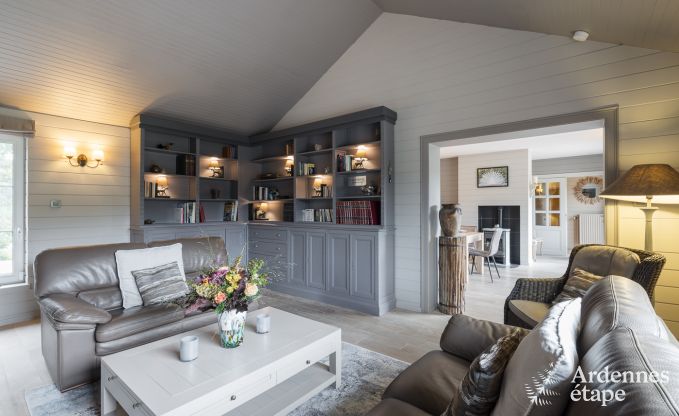 Spacious holiday home for 12 people with swimming pool and private garden in Hamois, Ardennes