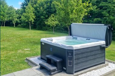 Spacious luxury villa with swimming pool in Hastière, Ardennes