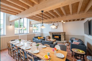 Magnificent holiday home for 14 people in Havelange