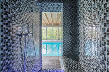 Luxury villa in Henri-Chapelle for 23 persons in the Ardennes