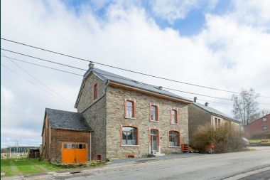 Holiday cottage in Herbeumont for 12/14 persons in the Ardennes