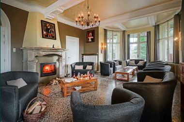 Castle in Hockai for 20 persons in the Ardennes