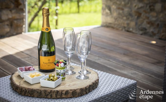 Holiday cottage in Hombourg for 16 persons in the Ardennes