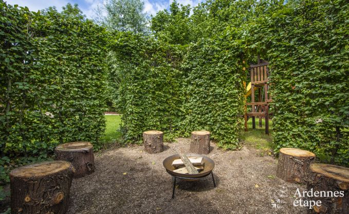 Holiday cottage in Hombourg for 16 persons in the Ardennes