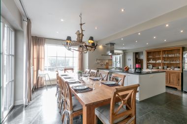 Holiday cottage in Hotton for 9 persons in the Ardennes