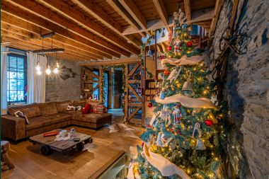 Unique holiday home for 6 people in Houffalize, in a Christmas atmosphere all year round!