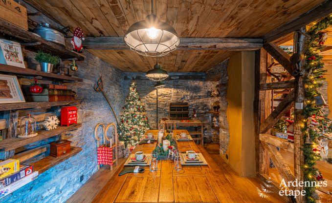 Unique holiday home for 6 people in Houffalize, in a Christmas atmosphere all year round!